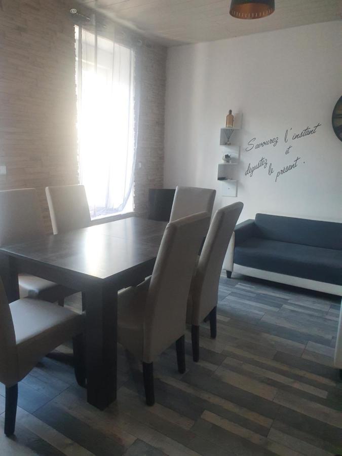Bienvenue Chez Les Ch'Oups Le Loft 50 M2 Apartman La Bourboule Kültér fotó
