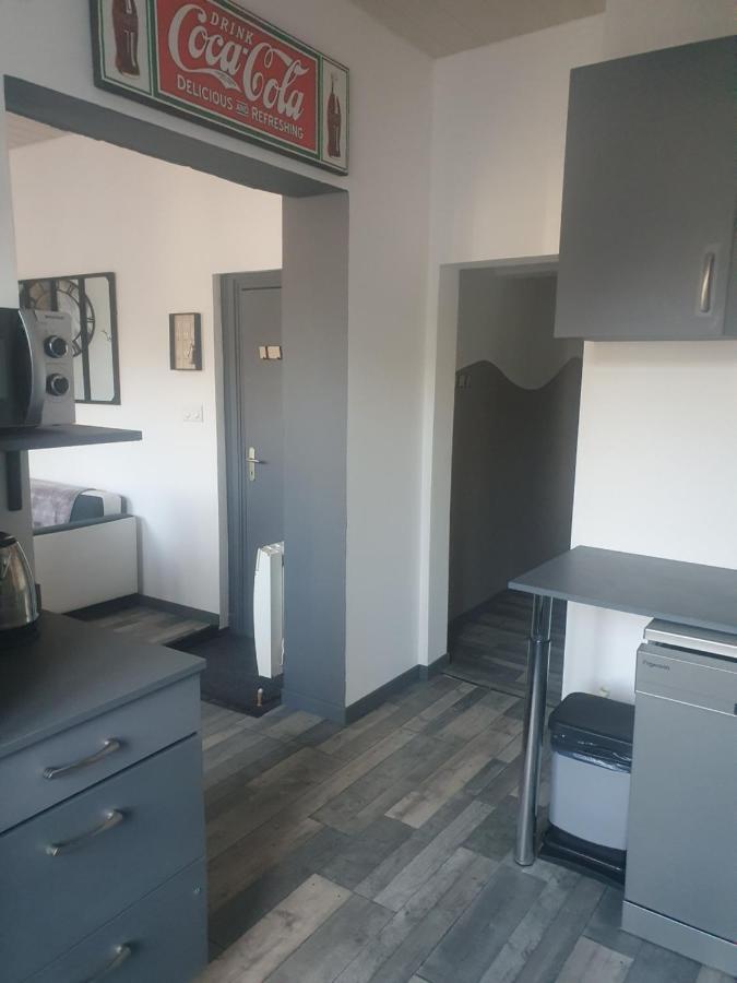 Bienvenue Chez Les Ch'Oups Le Loft 50 M2 Apartman La Bourboule Kültér fotó
